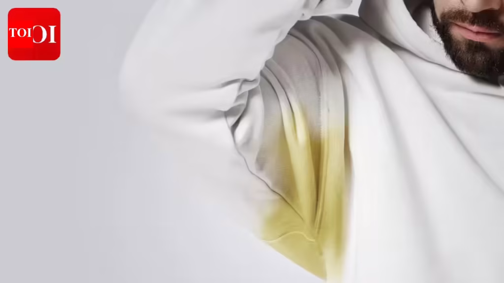 Yellow Sweat Stains: How to get rid of yellow sweat stains |