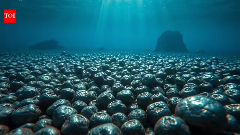 Billions under the Pacific Ocean: Apple-sized metal-rich rocks that could power the future of electric cars |