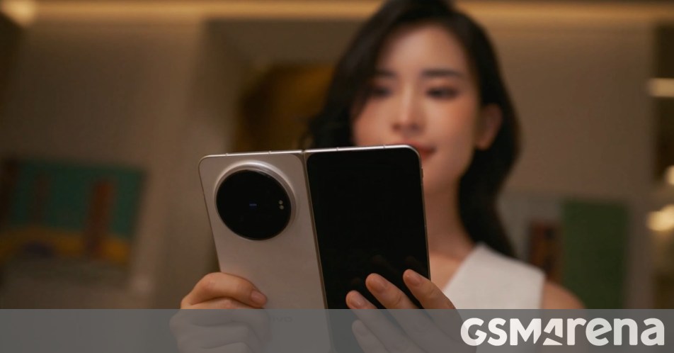 vivo X Fold6’s latest video teaser reveals its color options