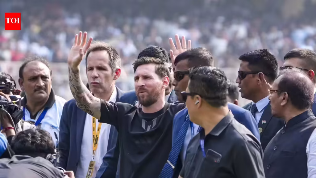 Lionel Messi’s team blames ex-Bengal minister for Kolkata event chaos | Football News