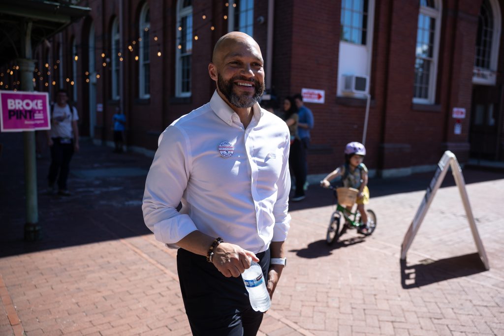 Robert White wins wins DC delegate primary