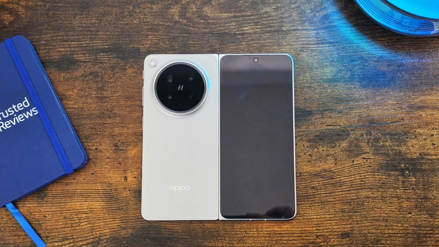 The Oppo Find N7 may get a wider screen and an even smaller crease