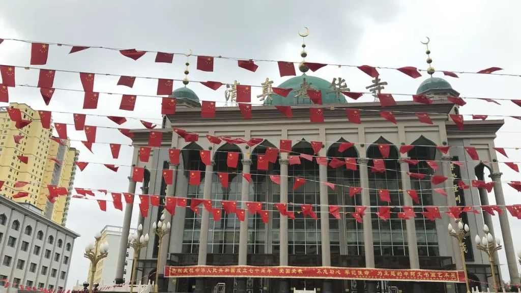 China’s Linxia county, home to the Hui minority people, has distinctive mosques and minarets