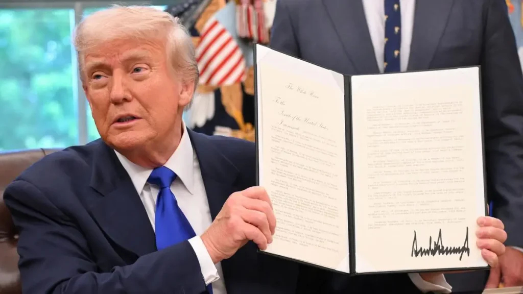 Trump shuts GoF Research, Blames Wuhan Lab for COVID Catastrophe