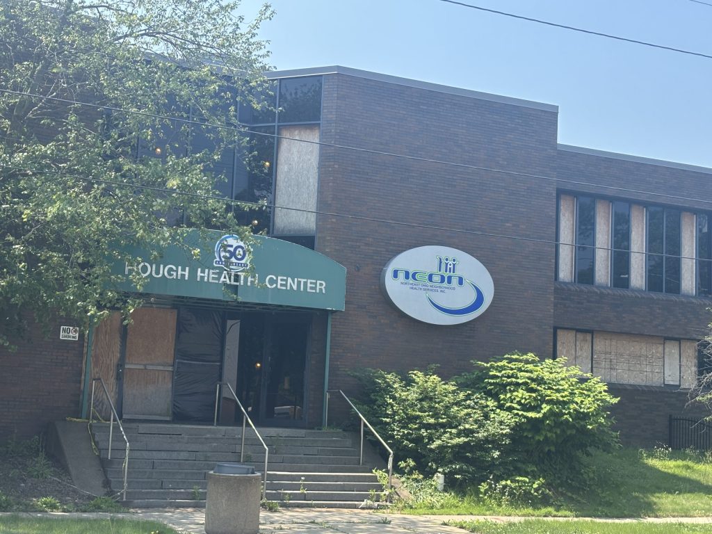 NEON health center accuses lender of fraud in foreclosure battle